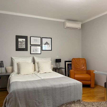 Apartments Villa Majda มาทุลยี ภายนอก รูปภาพ